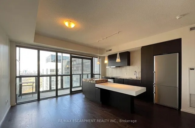 Additional image 4 of 101 Charles St Unit 2809