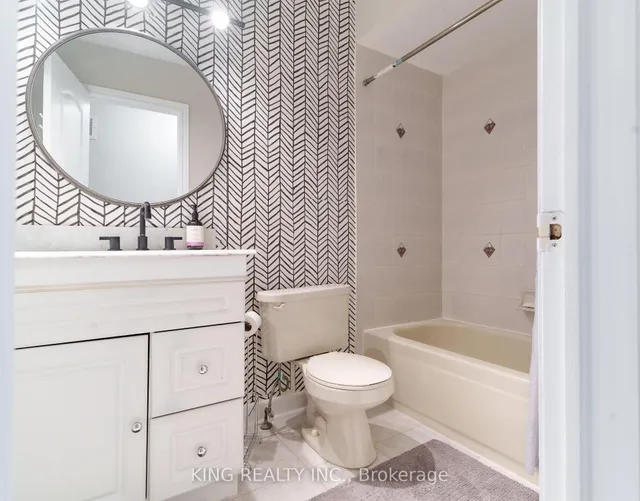 Additional image 20 of 928 Ledbury Cres