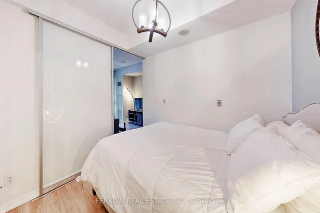 Additional image 15 of 55 Bremner Blvd Unit 1306