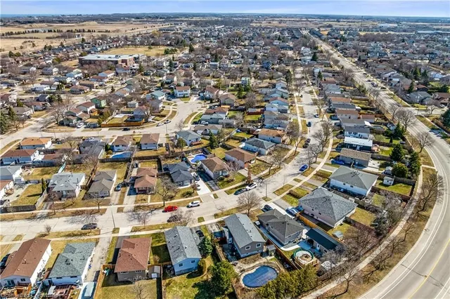 Additional image 47 of 40 Odessa St