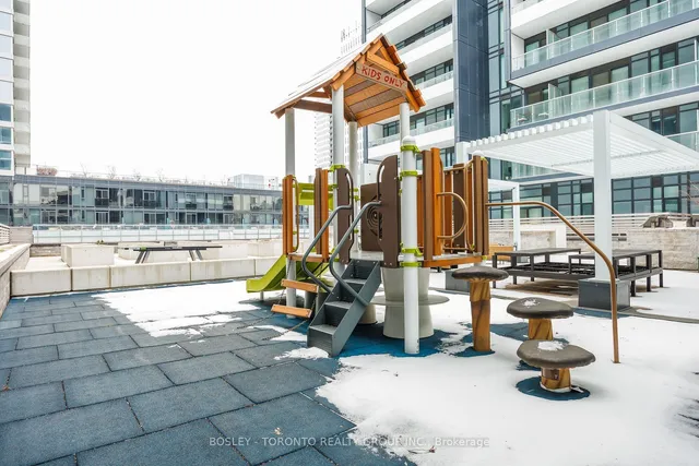 Additional image 40 of 225 Sumach St Unit 2410