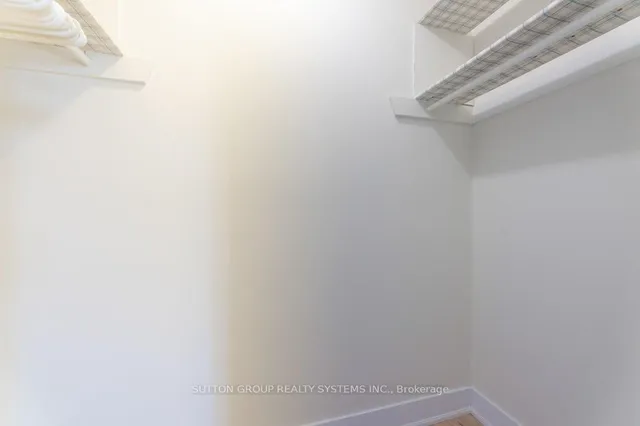 Additional image 26 of 35 Ormskirk Ave Unit 818