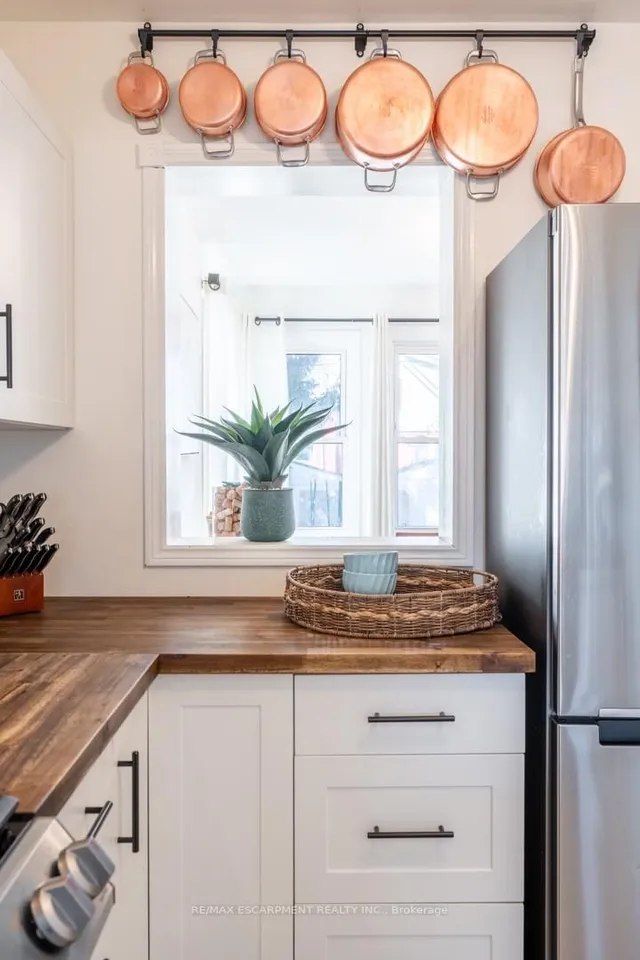 Additional image 8 of 45 Barons Ave