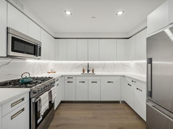 618 Avenue N #B, Brooklyn, NY 11230