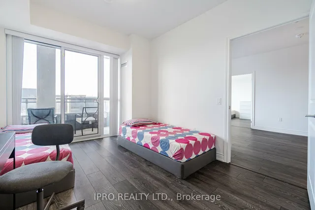 Additional image 18 of 1050 Main St Unit 326