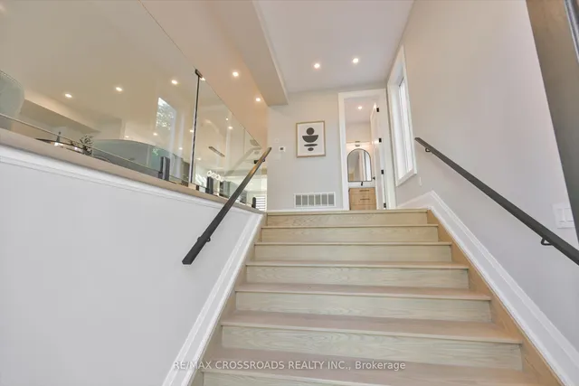 Additional image 3 of 84 Westbourne Ave