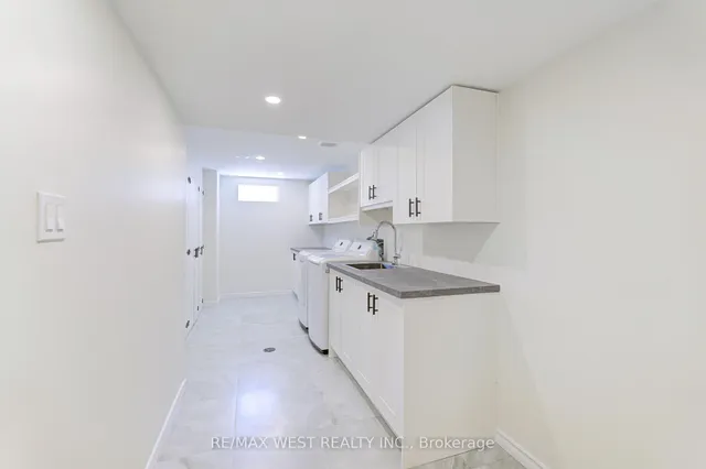 Additional image 26 of 17 Tillbrook Crt