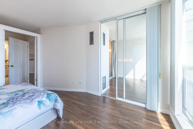 Additional image 19 of 24 Wellesley St Unit 2112