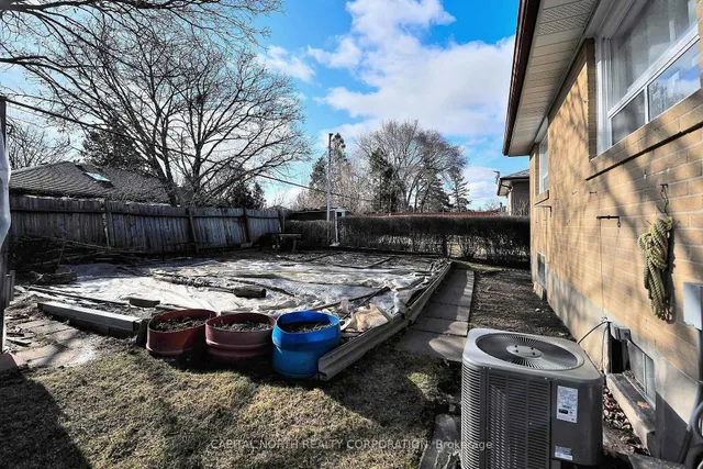 Additional image 20 of 17 Ludstone Dr
