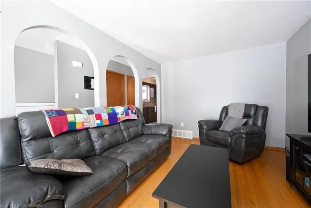 Additional image 6 of 67 Burton St