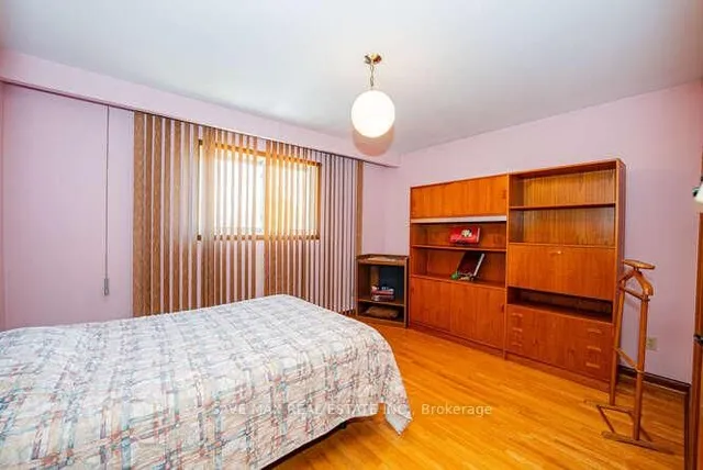 Additional image 8 of 20 Bramhall Crt