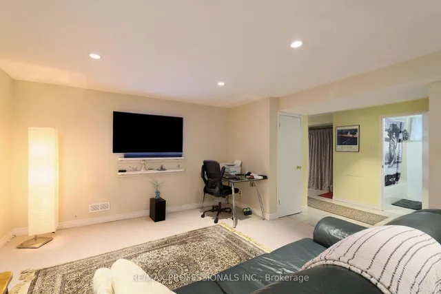 Additional image 17 of 1 Mossford Crt