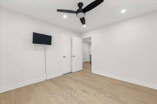 Additional image 29 of 1459 Bayshire Dr