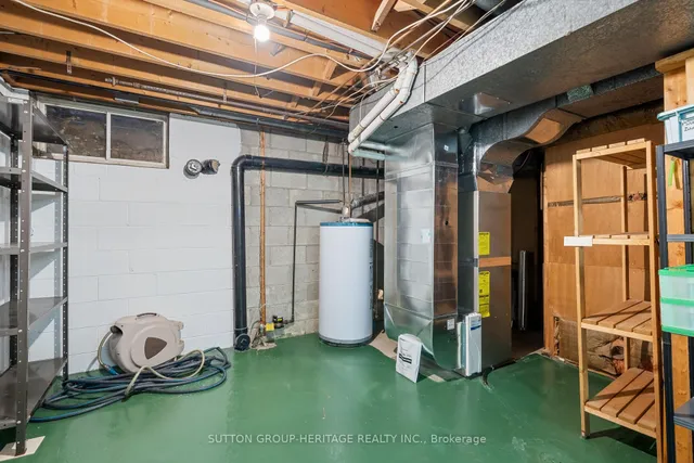 Additional image 41 of 38A Deep Dene Dr