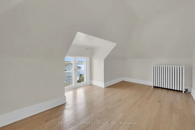 Additional image 32 of 59 Cannon St