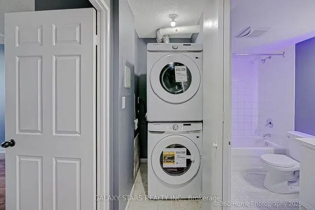 Additional image 15 of 10 Tapscott Rd Unit 304