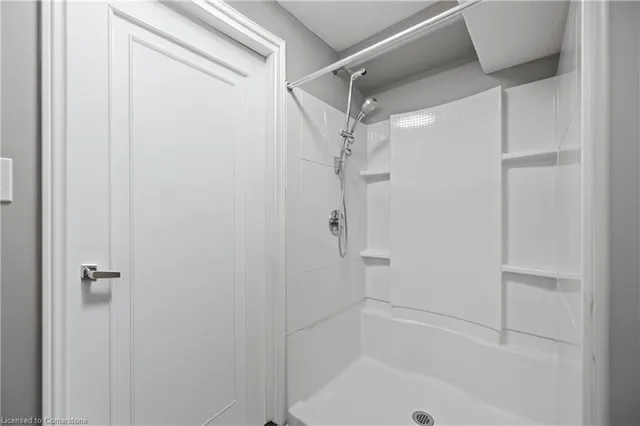 Additional image 28 of 561 Thomas Slee Dr