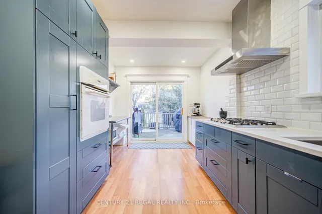 Additional image 16 of 102 Frater Ave