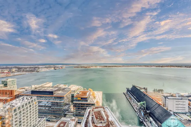 Additional image 21 of 15 Lower Jarvis St Unit 3303