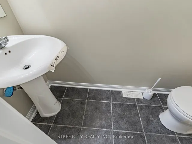 Additional image 11 of 71 Owlridge Dr