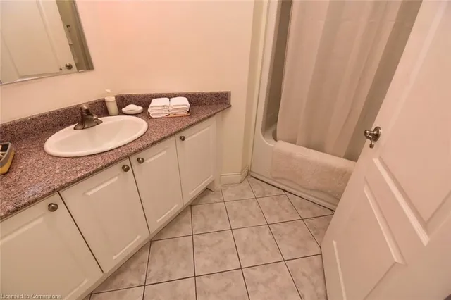 Additional image 25 of 135 James St Unit 502