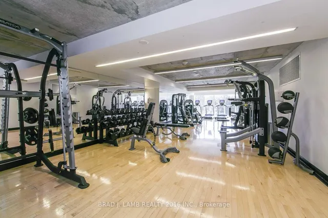 Additional image 12 of 775 King St Unit 809