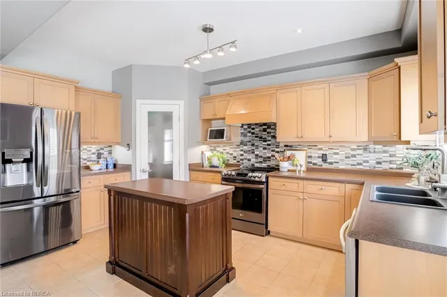 Additional image 13 of 81 Windwood Dr