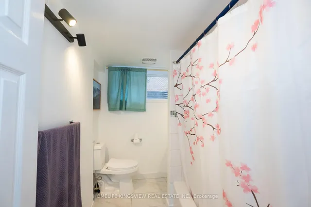 Additional image 33 of 3 Crendon Dr