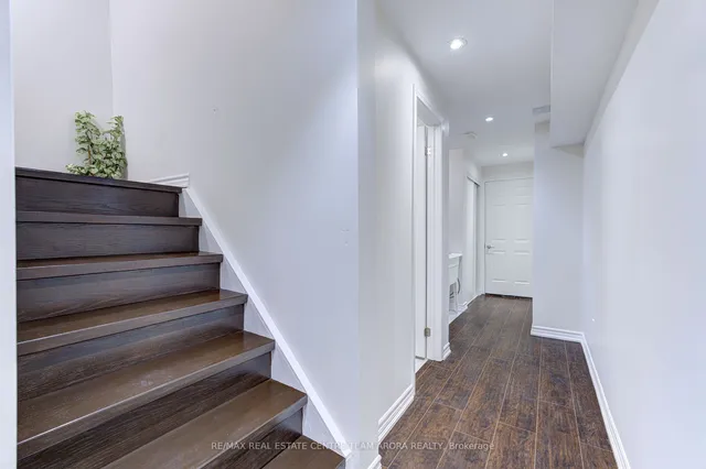 Additional image 32 of 49 Lathbury St