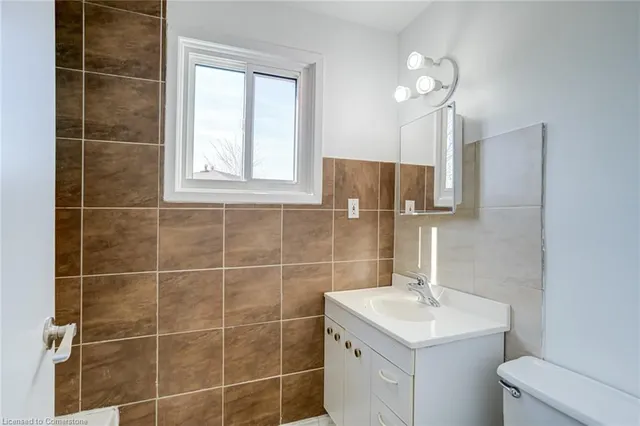 Additional image 31 of 28 Arbutus Cres