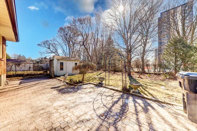 Additional image 31 of 23 Dunelm St