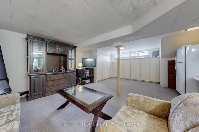 Additional image 33 of 35 Westhumber Blvd