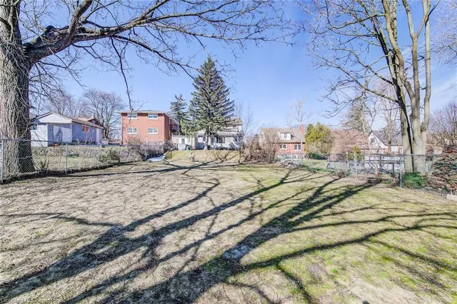 Additional image 50 of 326 Edwin St