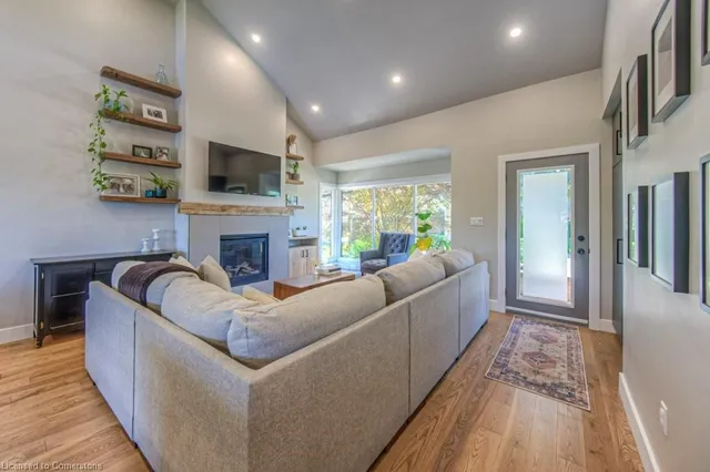 Additional image 8 of 6 Shirley St