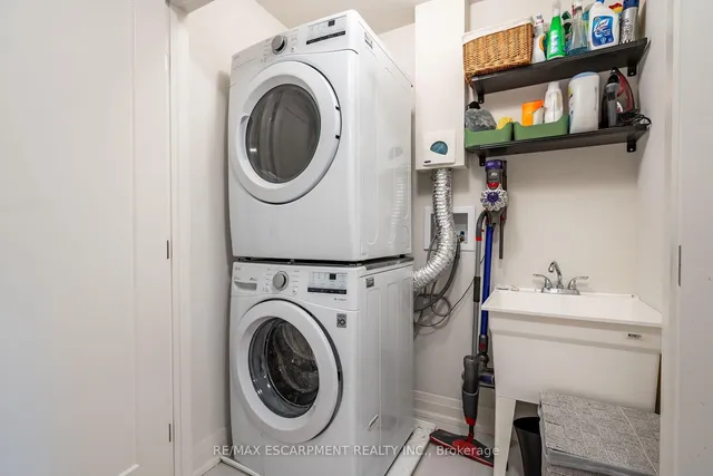 Additional image 37 of 16 Raspberry Lane