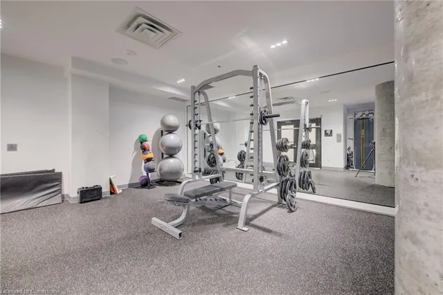 Additional image 23 of 15 Wellington St Unit 608