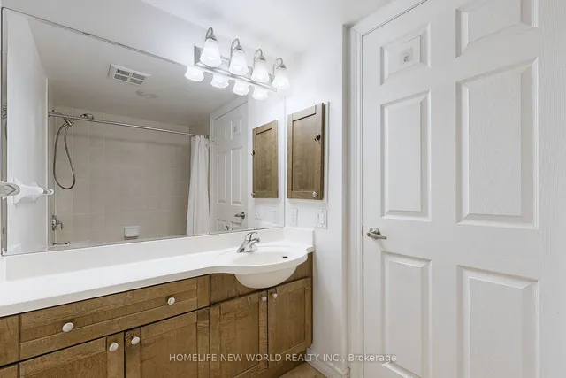 Additional image 19 of 763 Bay St Unit 2301