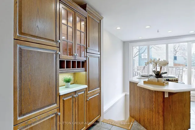 Additional image 15 of 426 Wellesley St