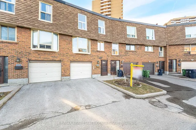 103 HuntingDale Blvd