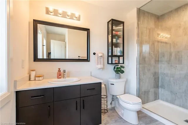 Additional image 35 of 16 Raspberry Lane