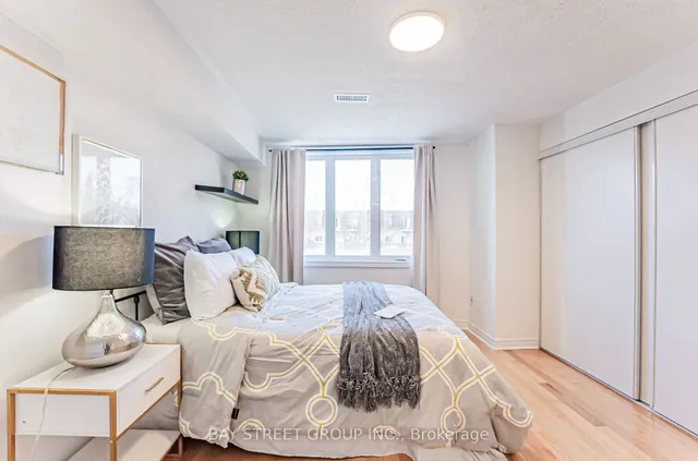 Additional image 22 of 19 English Garden Way