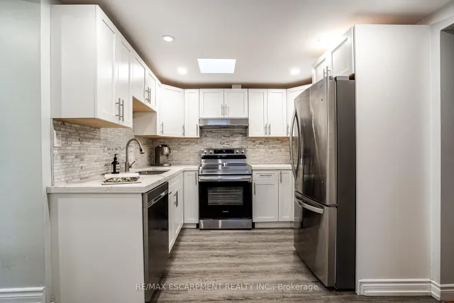 Additional image 9 of 21 Chatham St