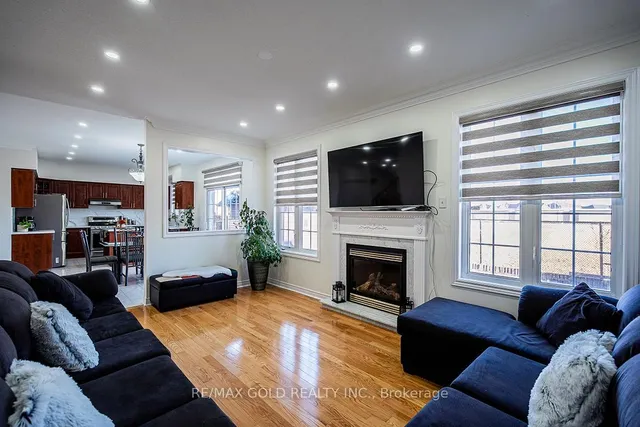 Additional image 15 of 17 Yellow Pine Rd