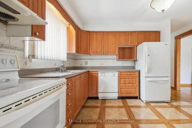 Additional image 11 of 155 Spenvalley Dr