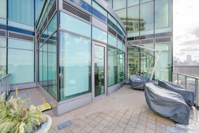 Additional image 39 of 77 Charles St Unit 1603