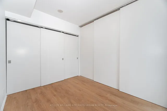 Additional image 16 of 125 Peter St Unit 1811