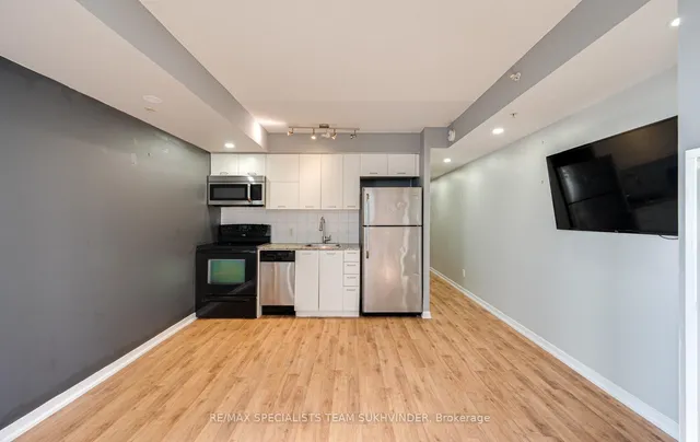 Additional image 21 of 20 Joe Shuster Way Unit 408