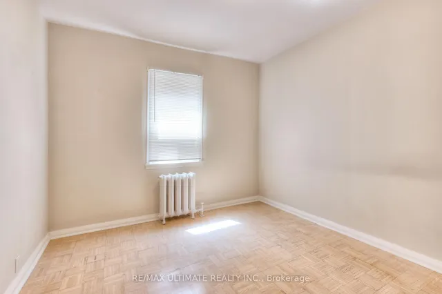 Additional image 9 of 1652 Dufferin St