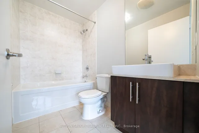 Additional image 11 of 55 Bremner Blvd Unit 2407
