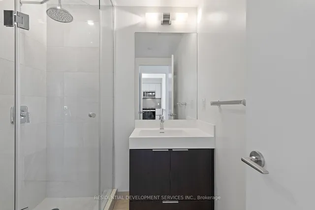 Additional image 17 of 3100 Keele St Unit 1216